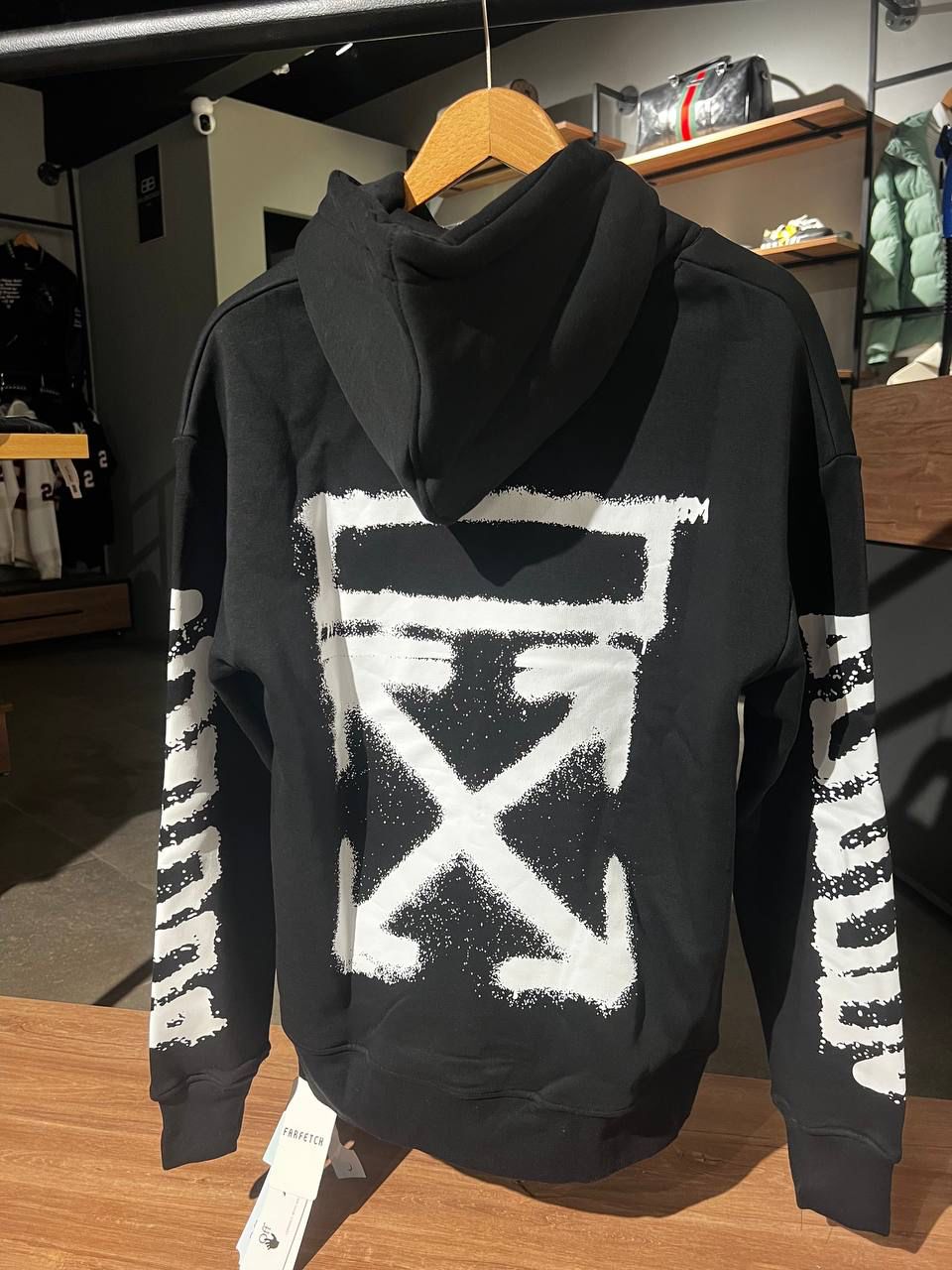 OFF WHITE HOODIE "Black"