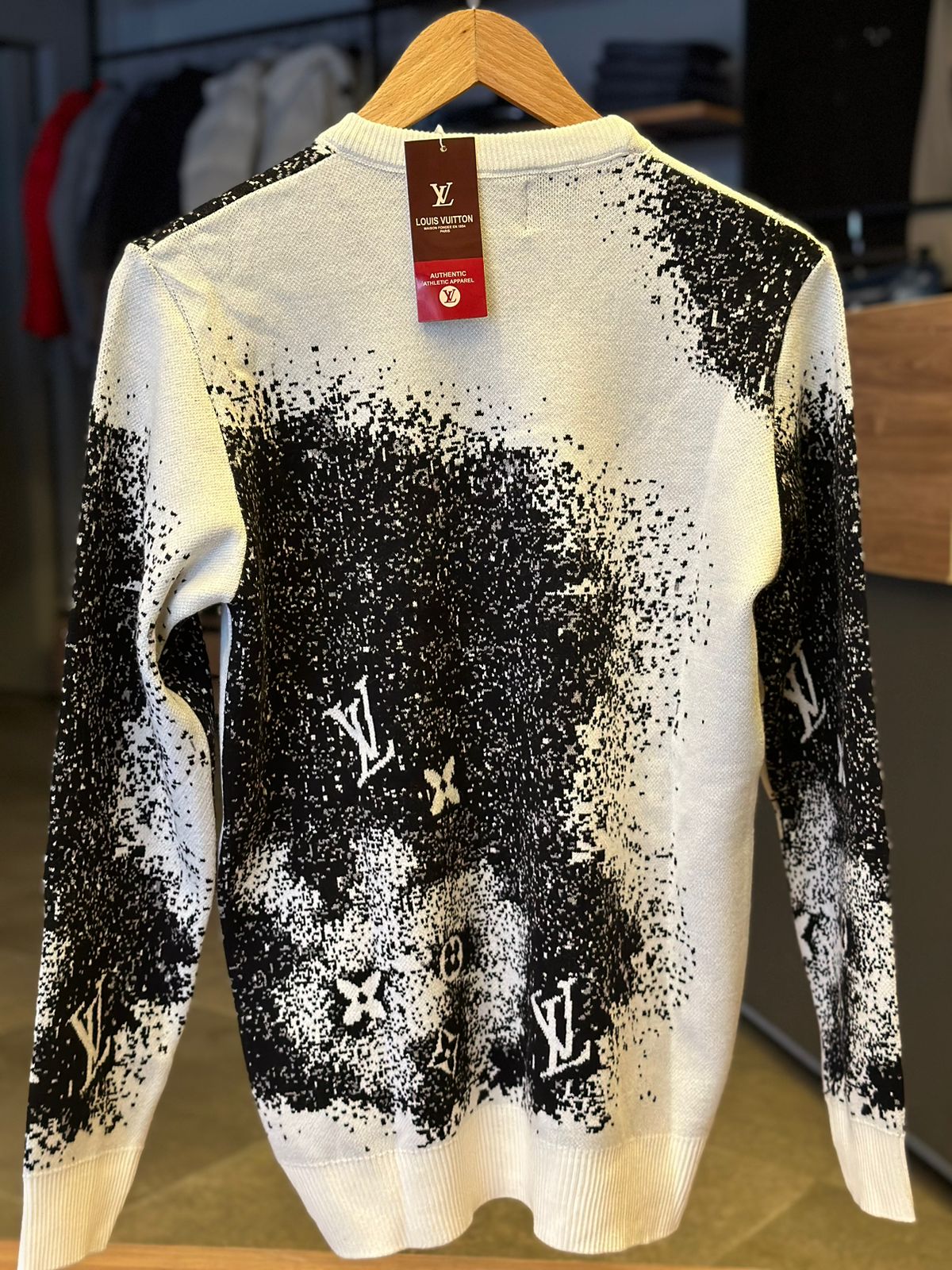 Louis Vuitton Long sleeve "Soft" "White"