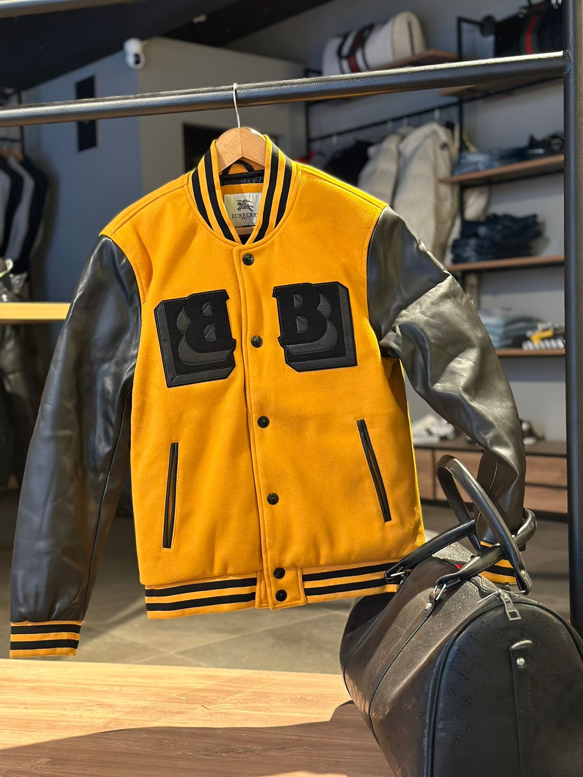 Yellow sales burberry jacket