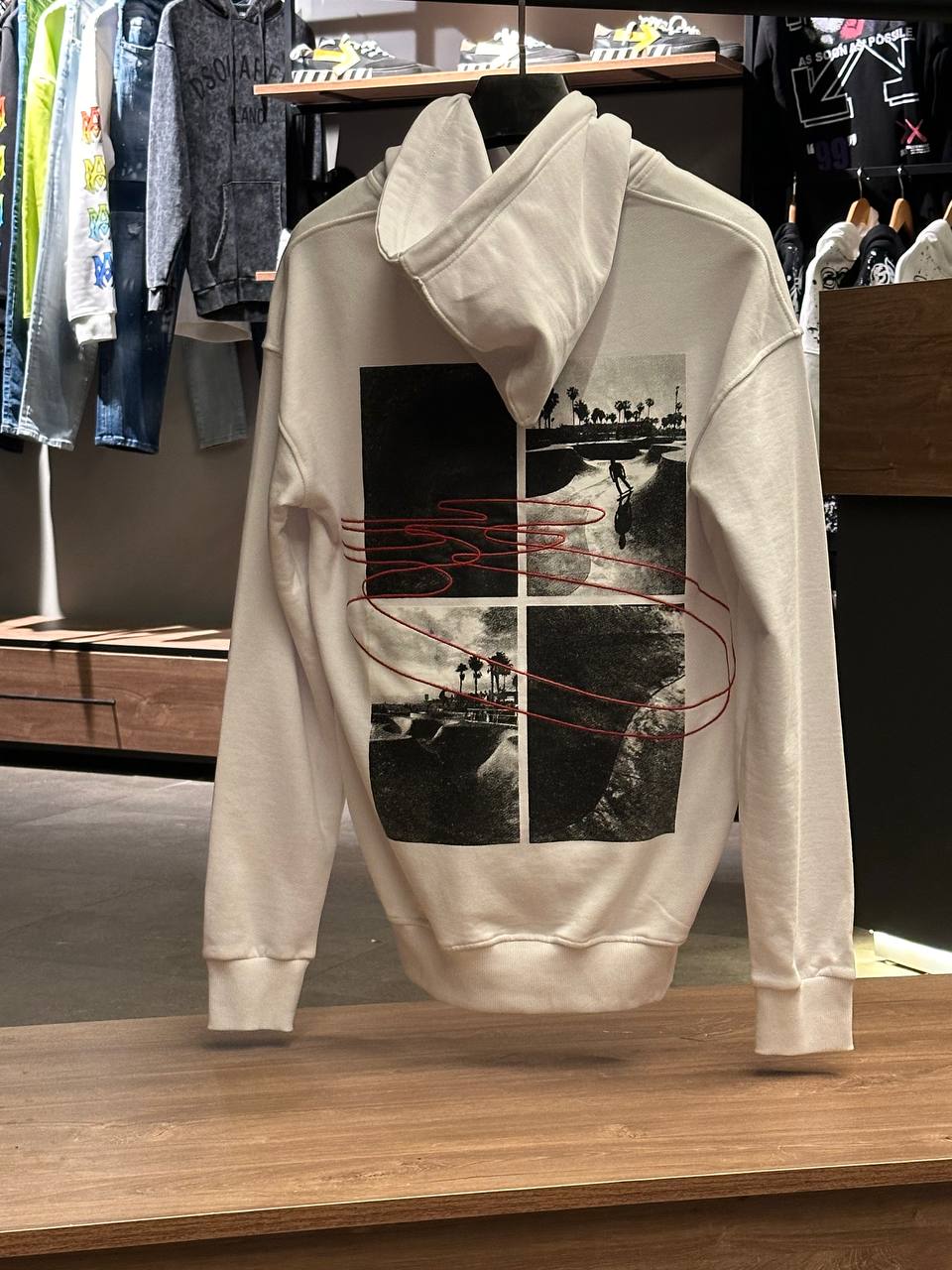 HUGO HOODIE WHITE